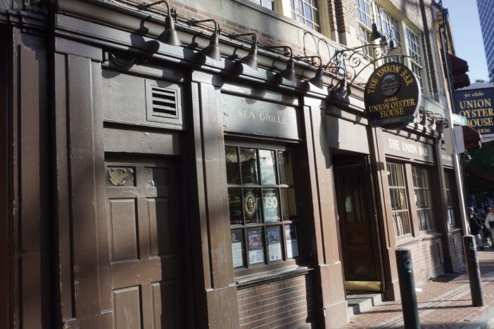 UnionOyster-House
