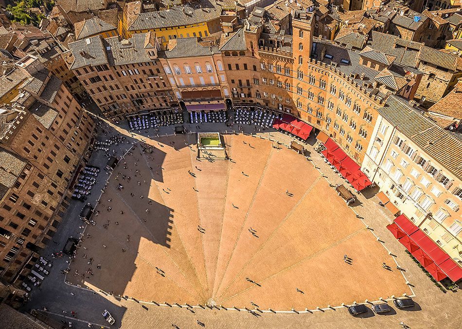 Piazza-del-Campo---Siena