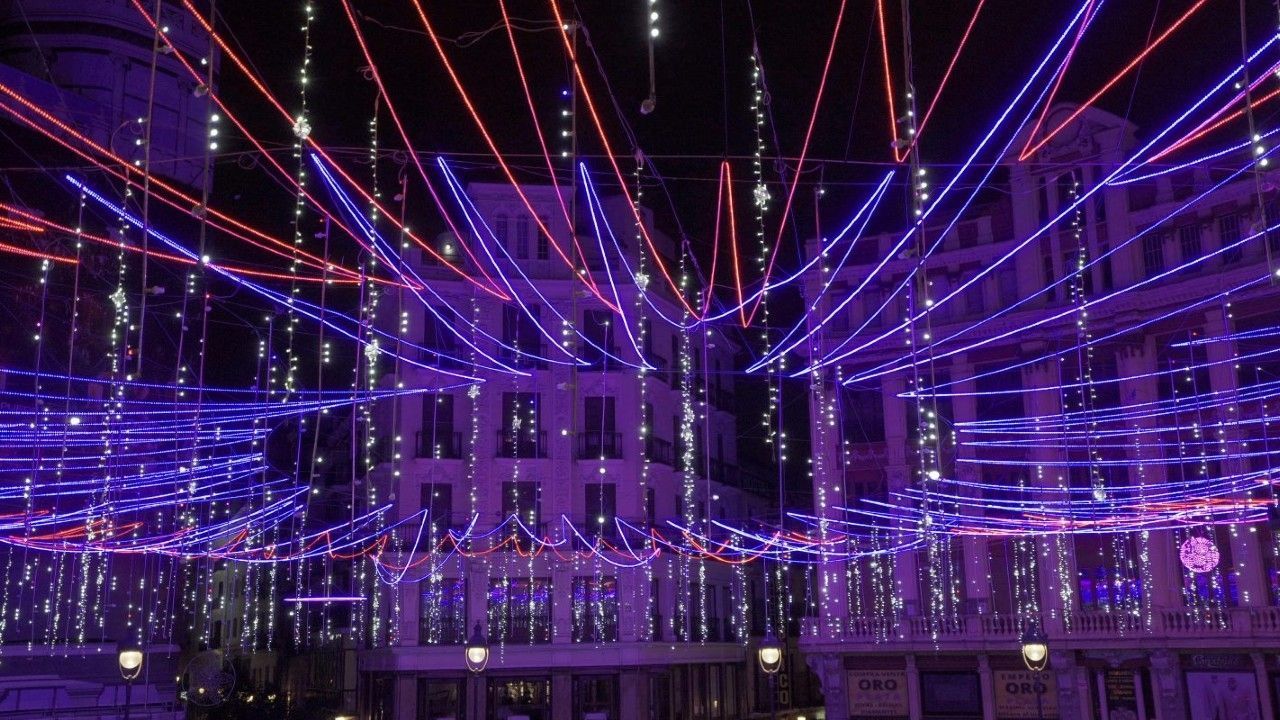 Madrid da la bienvenida a la Navidad con el encendido del alumbrado k2_items_src_fa1d42fea127795dea89c74e9db9e30c