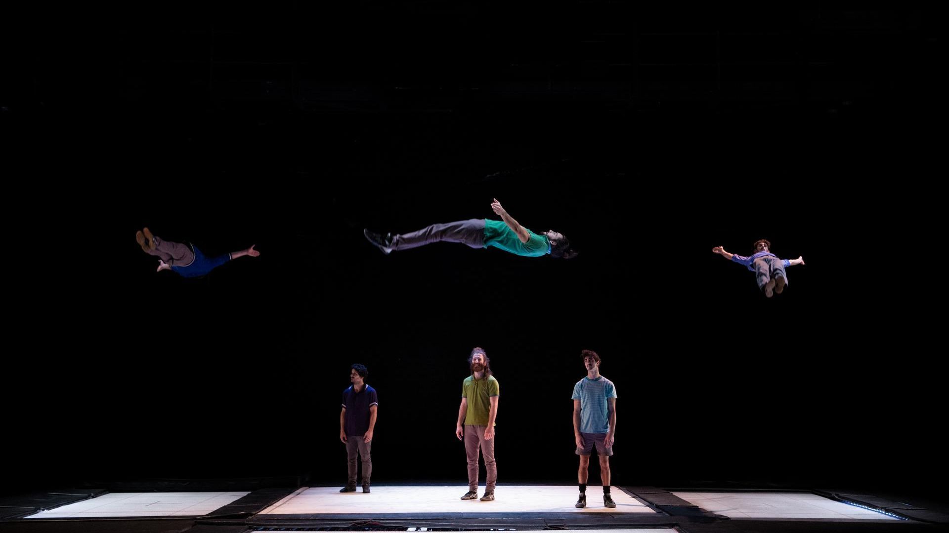 Le Plus Petit Cirque du Monde presentarán Esquive (Esquivar) / © Irvin Anneix _ Hélène Comball Weiss