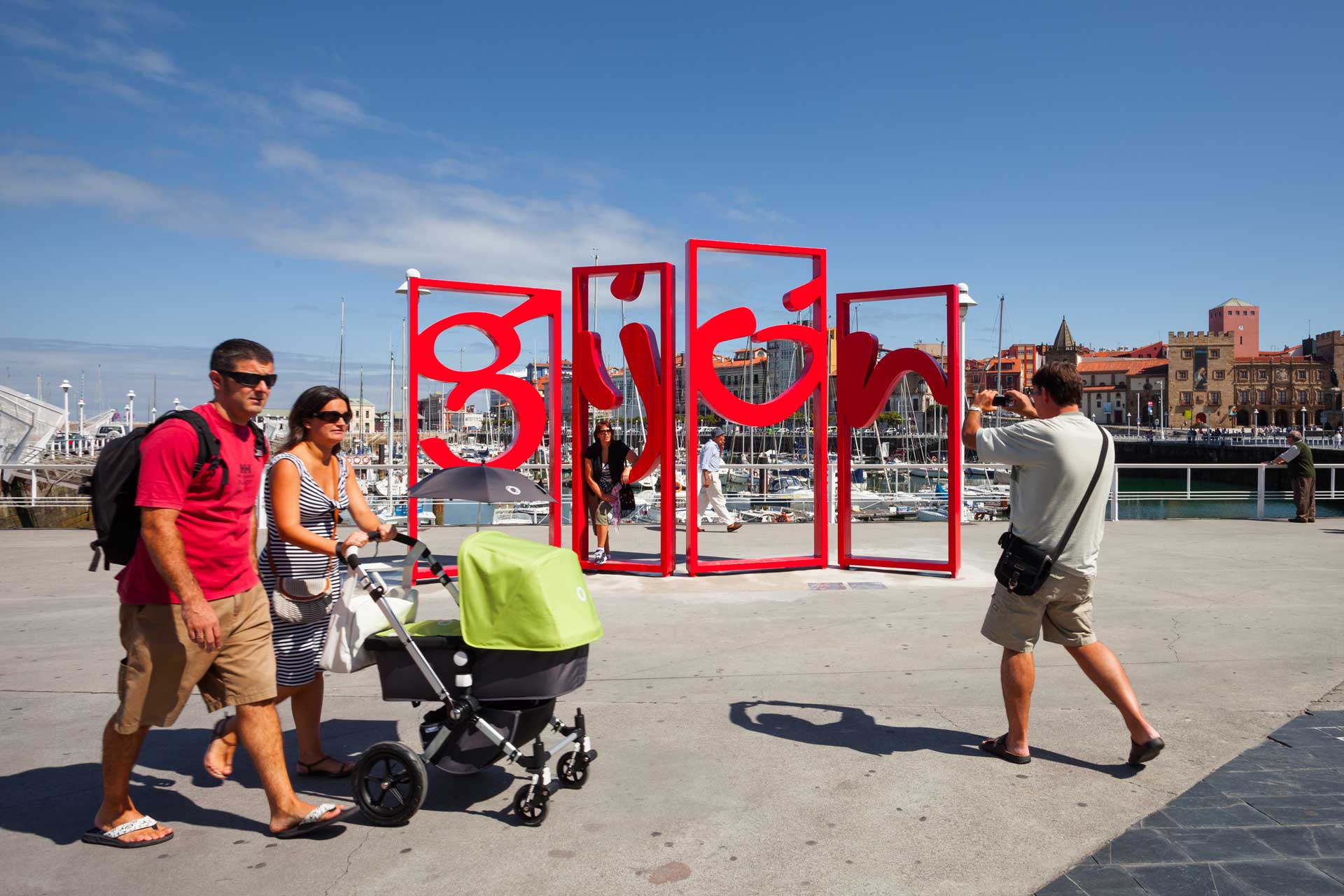 gijon_letronas_familia_machbel