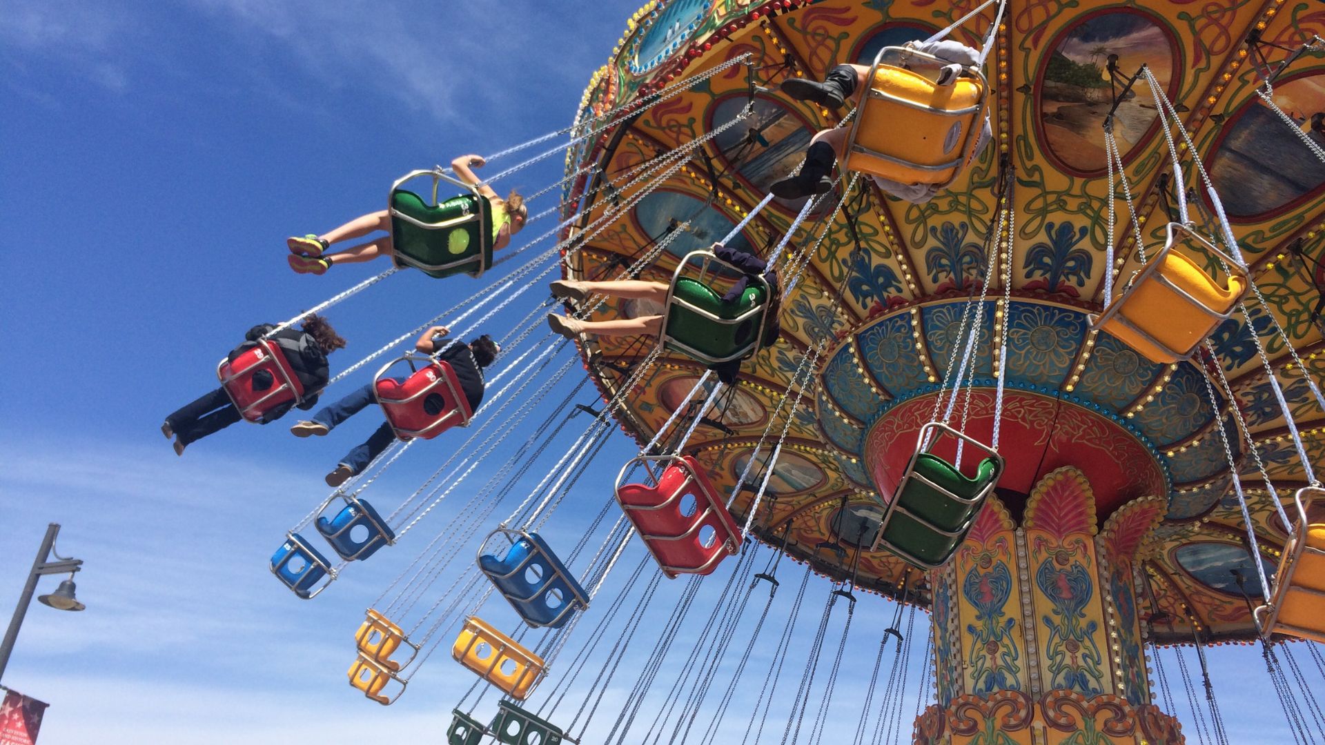 Qué hacer en Madrid con niños Niños en parques de atracciones