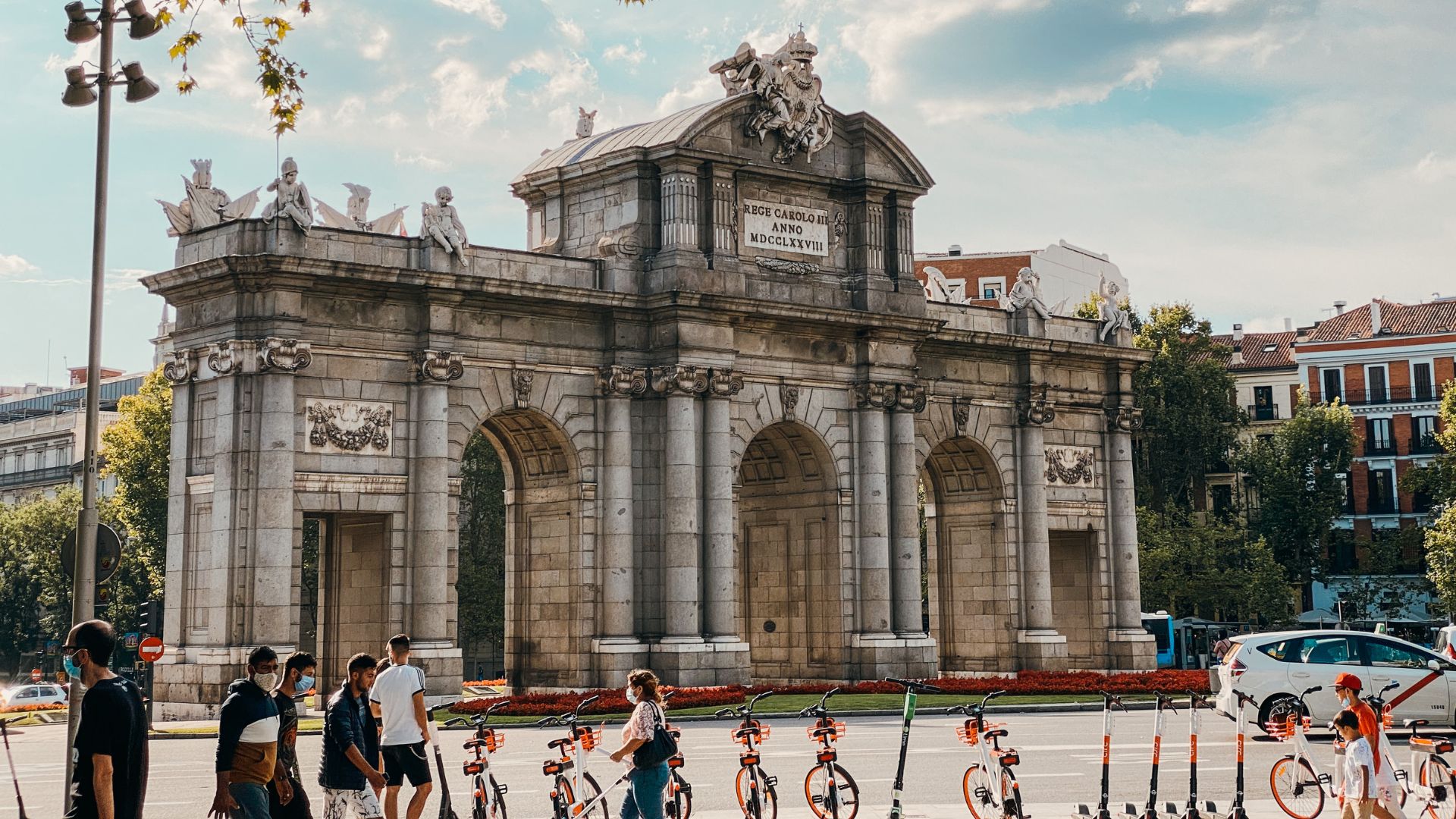 Madrid en mayo, puerta de alcalá
