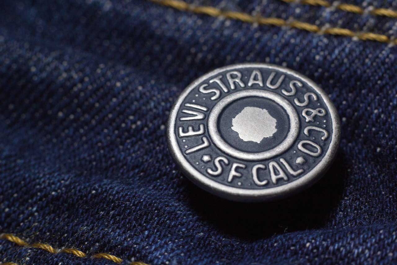 levis-3762644_1280