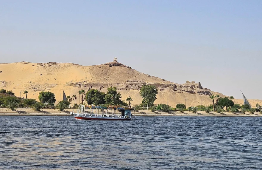 EGIPTO II: DE LUXOR A ASUÁN, UN VIAJE POR EL CORAZÓN DEL ALTO EGIPTO